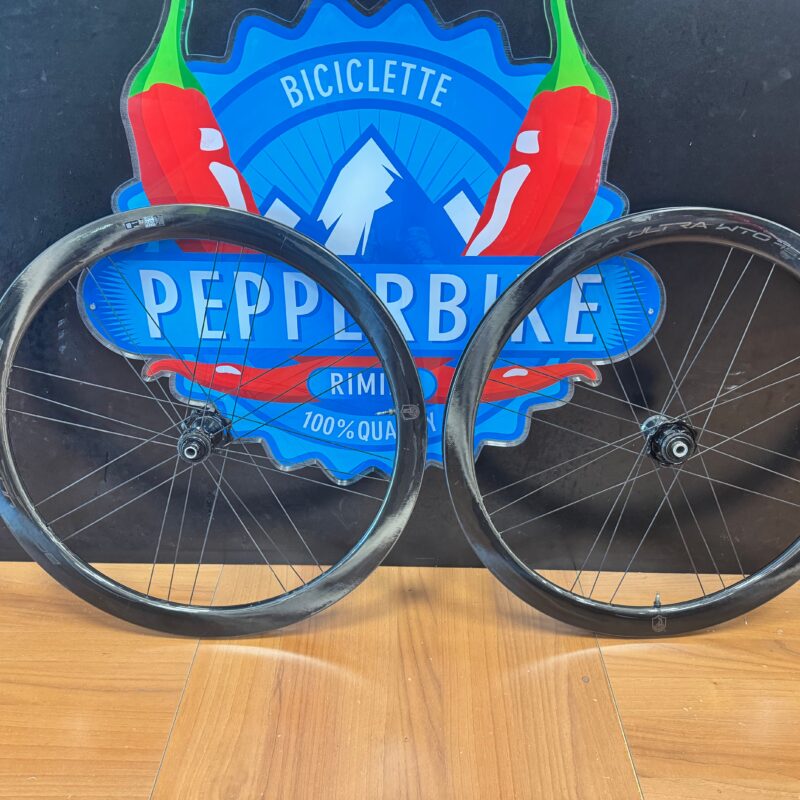 Coppia di ruote CAMPAGNOLO BORA ULTRA WTO 45 DB C19
