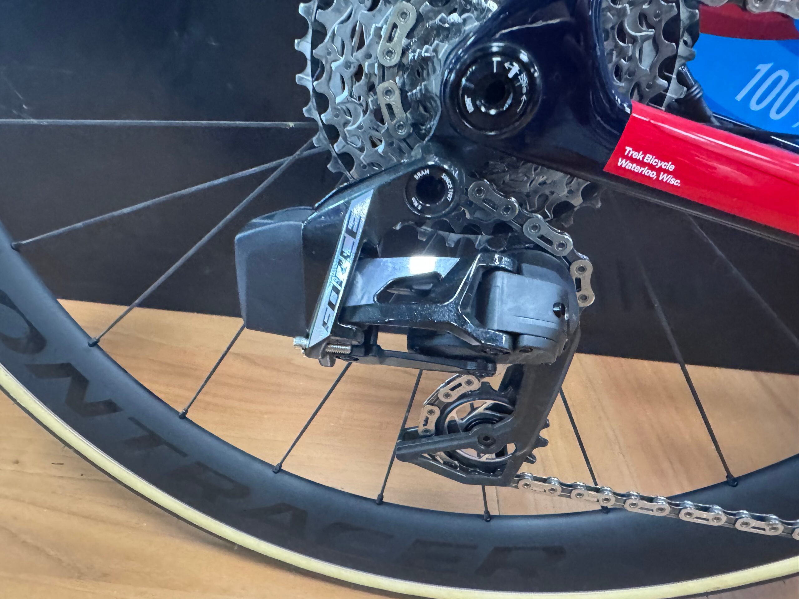 BDC Trek Madone SLR7 Axs Gen.8 - tg. M/L (56) - immagine 18