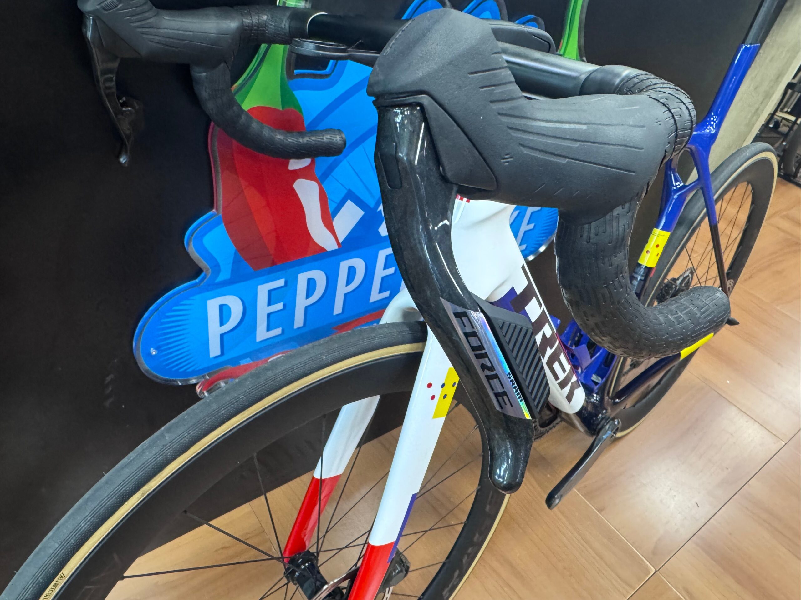 BDC Trek Madone SLR7 Axs Gen.8 - tg. M/L (56) - immagine 10