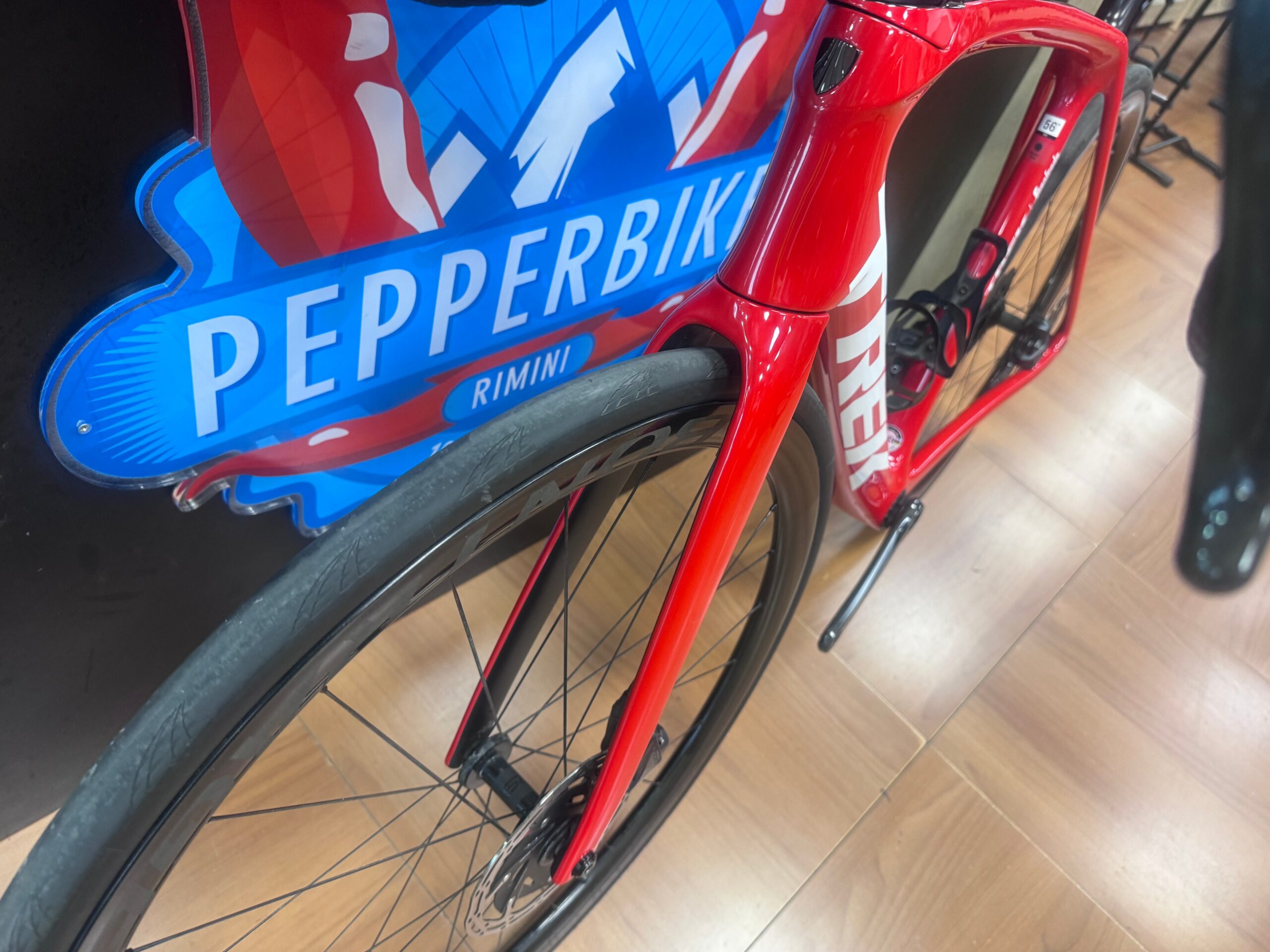 BDC Trek Emonda SLR 7 Axs - Ruote RSL - TG. 56 - immagine 9